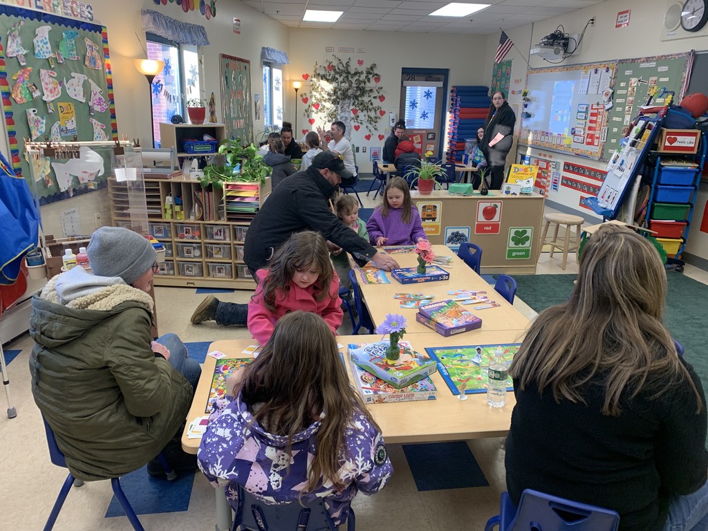 There was a packed house at Carl J. Lamb's Math Night last night! Thank you to all of the families who showed up!